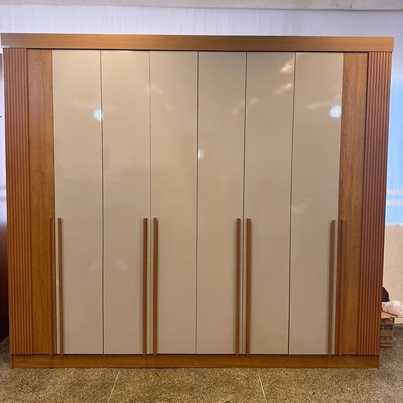 Guarda-Roupa 8 Portas Daymond 2,75 m Cinamomo/Off White/Ripado - D'DORO MÓVEIS